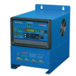 Wechselrichter / Ladegerät Rich Electric C3-6000-242